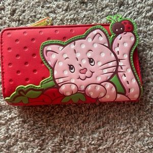 Strawberry shortcake loungefly wallet